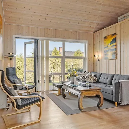 3 Bedroom Gorgeous In *