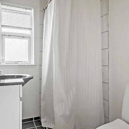 3 Bedroom Gorgeous In *